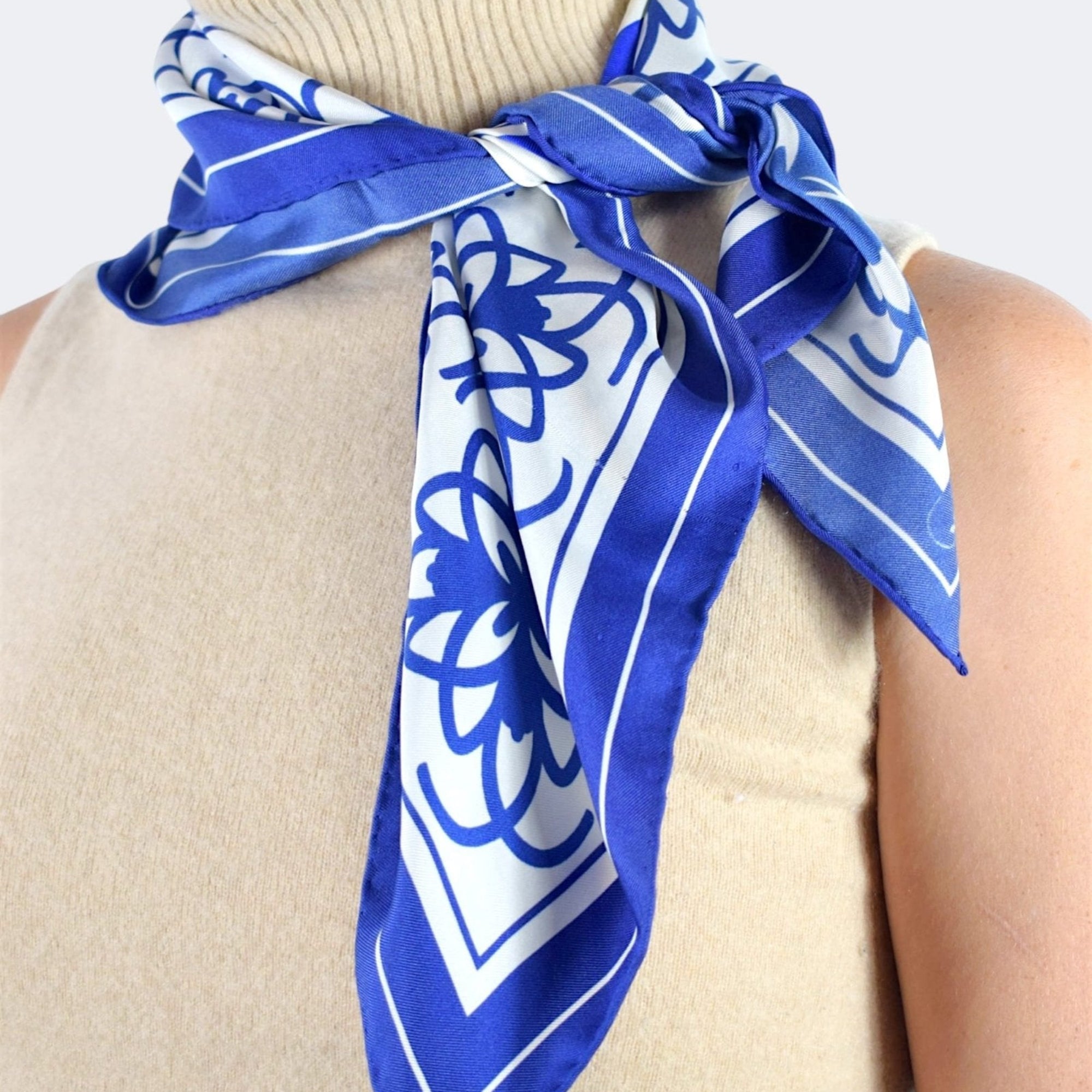 Roseta Bandana Azul y Blanco