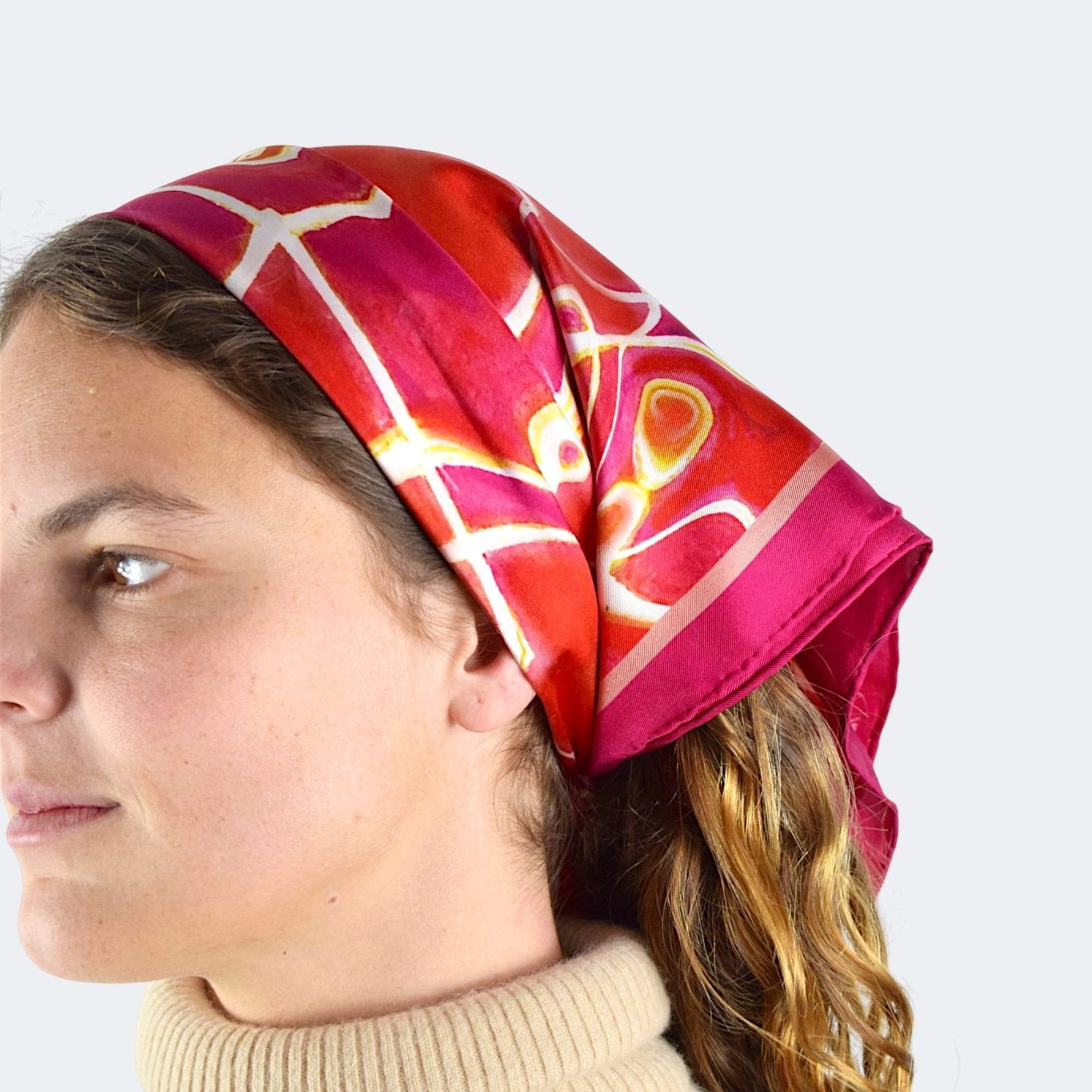 Pañuelo de Seda Arabesque 70 cm