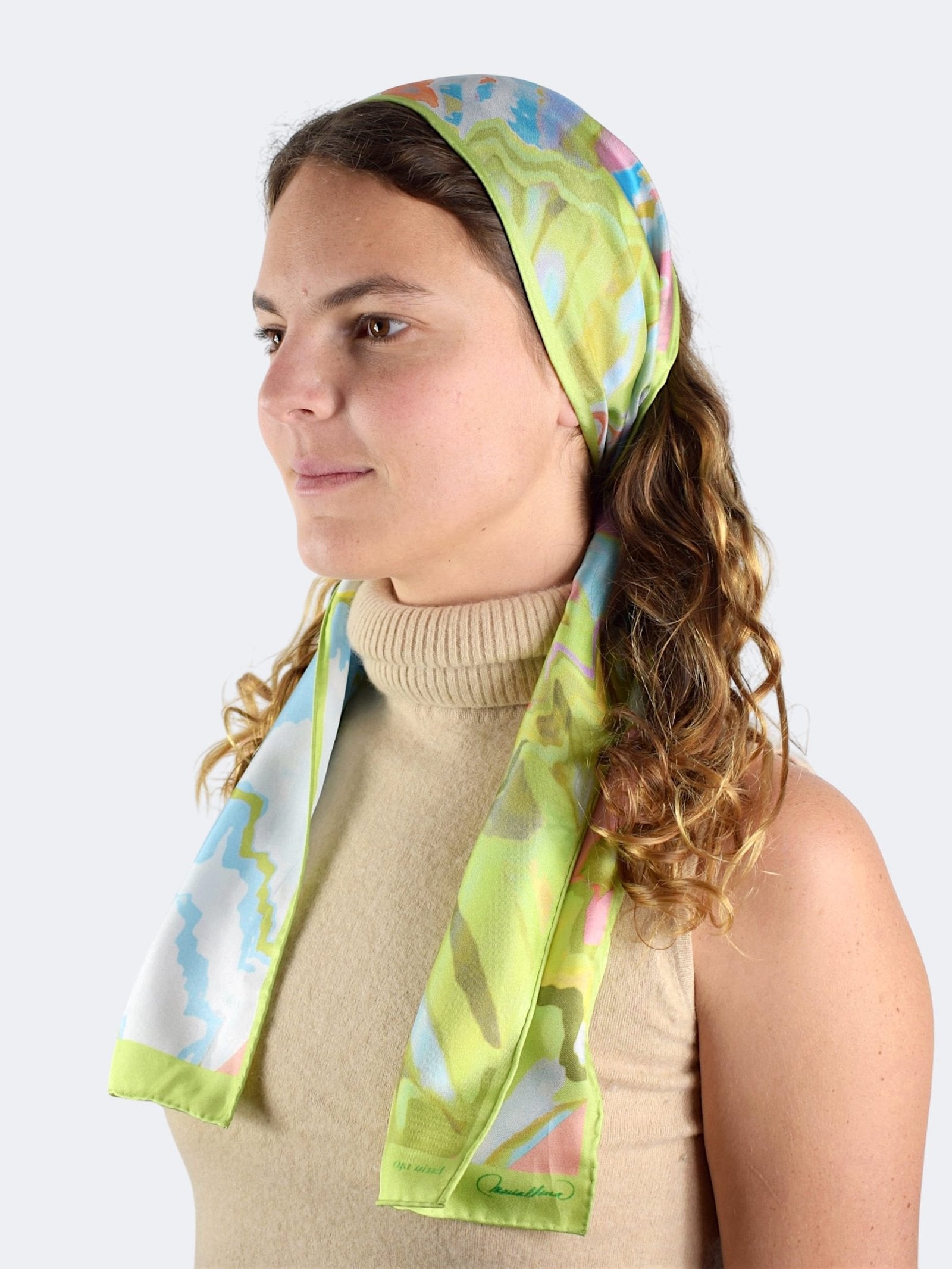 Estiu 140 Thin Silk Scarf