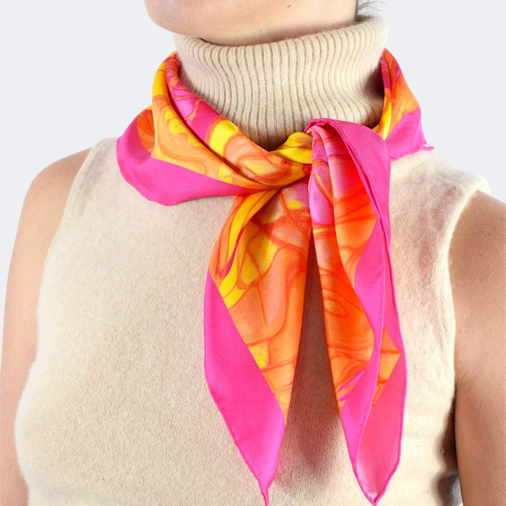 Pañuelo Bandana de Seda Groovy Pink