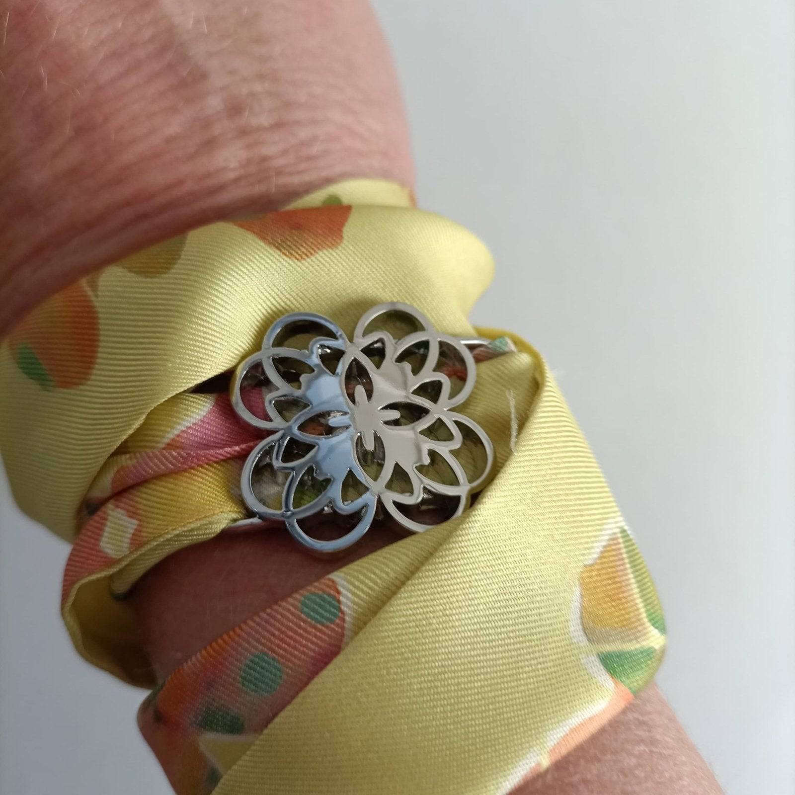 anagrama buckle with mo