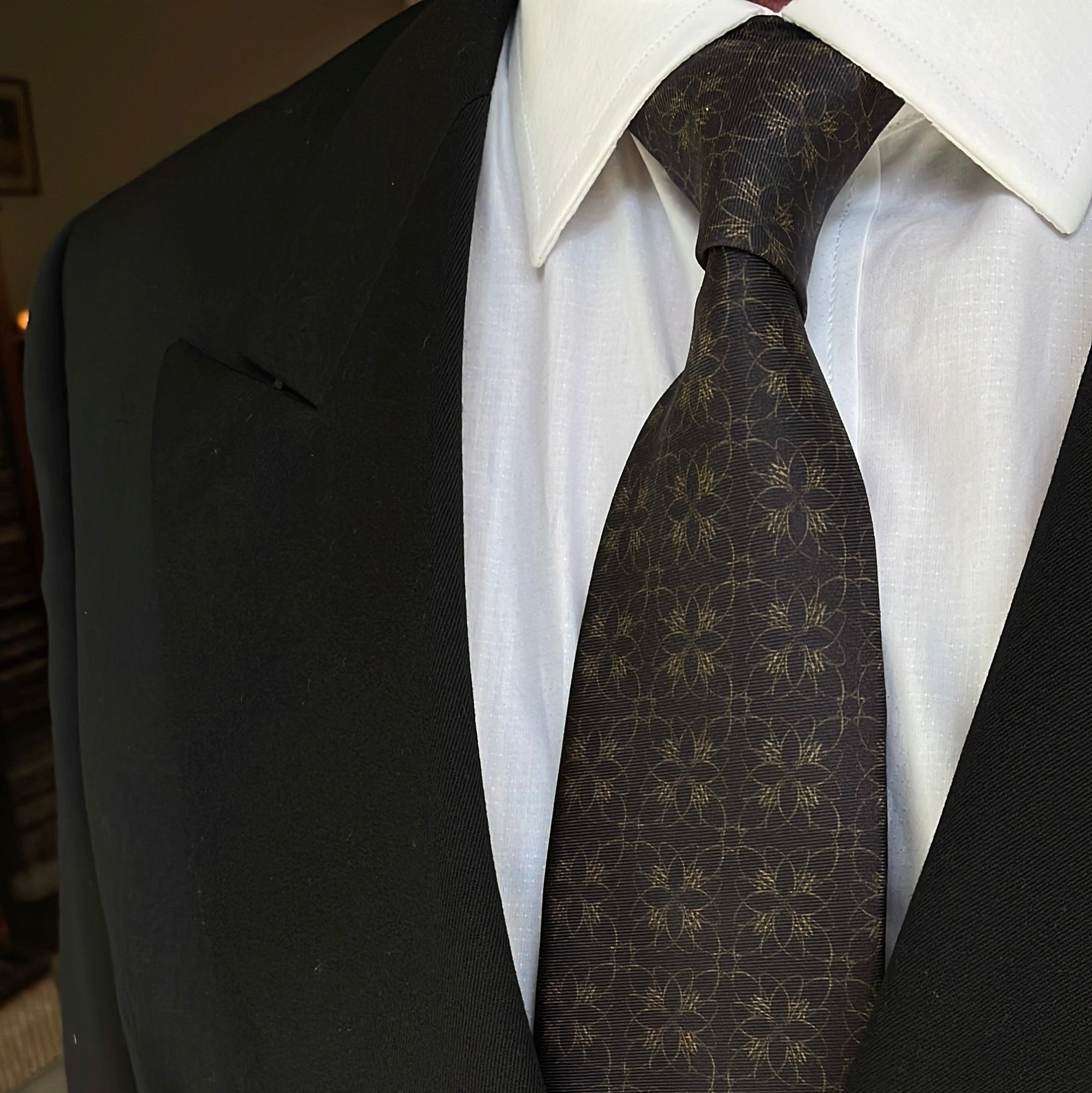 Gold Emblem Silk Tie
