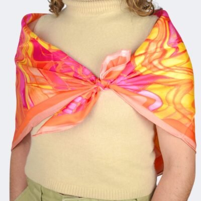 Pañuelo de Seda Groovy Rose Carré 90
