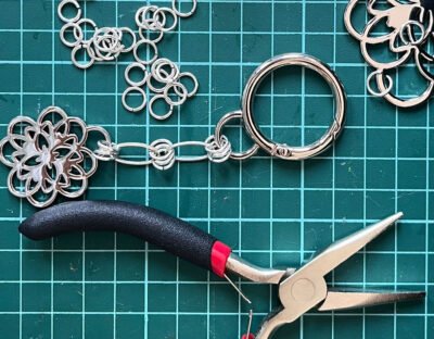 accessories for keychain making Mini Anagrama Key Chain - Image 4